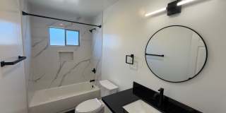 ROYALE APARTMENTS Gallery 45