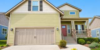 Lovely Weaverville Rental w/ bonus space Gallery 1