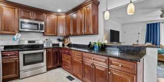 2001 Angora Drive Gallery 13