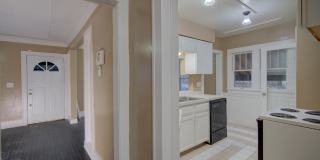 706 Frank Gallery 22
