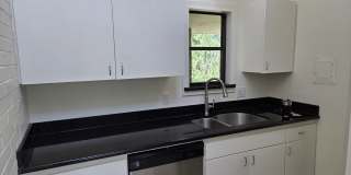 10911 Glen Acres Drive South 10911 Glen Acres Drive South Gallery 15