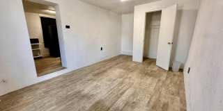 504 Cincinnati Avenue Gallery 8