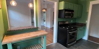 Third Floor 3 Bed - 2 Bath Unit Third Floor 3 Bed - 2 Bath Unit Gallery 7