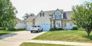 Spacious 4-Bedroom Johnston Home with 3-Car Garage Gallery 1
