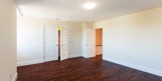 Charming 5 Bedroom-1/2 off First Month Rent Gallery 15