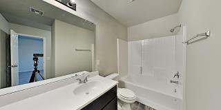 Nice 3 Bed 2 Bath Home in Yukon Schools Gallery 11