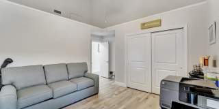 118 Ridge Road Gallery 24