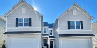 3 br Paired Home minutes from I-77 and I-40 READY MARCH 31st Gallery 1