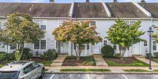 309 HUNTINGTON Court Gallery 1