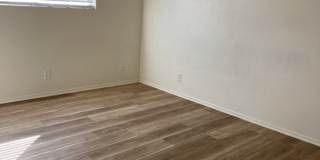 13757 Greenwood Place Gallery 15