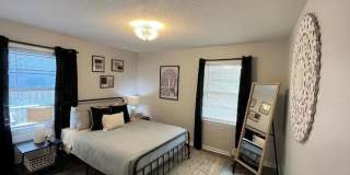 306 S Marble Gallery 8