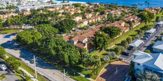 1035 Lake Shore Drive Gallery 28