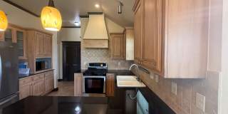 19132 Cottonwood Court Gallery 16
