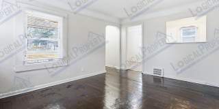 18205 Stout St Gallery 5