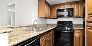 Woodland Trio Apartments Gallery 37