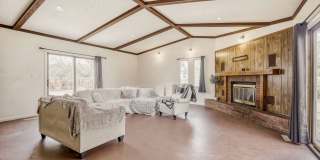 Spacious Cul-de-Sac Home Near CSU Gallery 6