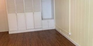 Kon Tiki - Studio Unit - Electric, Water & Sewer included - Avail now! Gallery 6