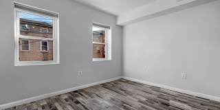 106 S REGESTER Street Gallery 10
