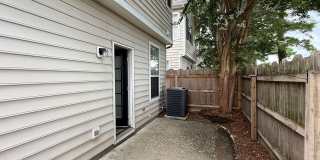 Condo Townhouse in Castleton Camden Village Gallery 19