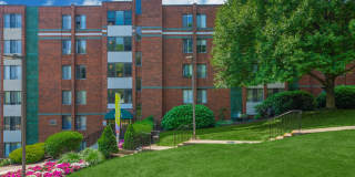 Sagamore Hills Gallery 9