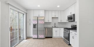 2760 BRIER POND Circle Gallery 13