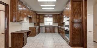 7201 NW 150th Street Gallery 11