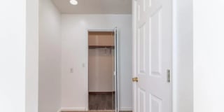4 Bedroom Townhome for Rent in Normal! Gallery 14
