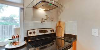 5407 HELM Court Gallery 16