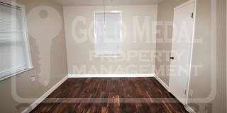 Your New Home Awaits At 1208 E Ave. H! Gallery 14