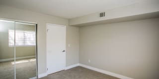 The Lido Apartments - Senior Living Gallery 30