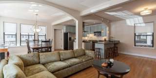 645 West Bittersweet Pl. Gallery 3