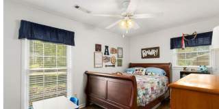 Family House Rental Gallery 8