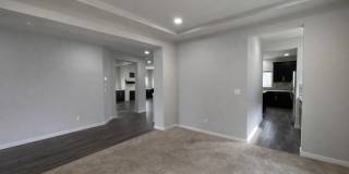Spacious 4-Bedroom Home with Balcony and Fenced Yard in Marysville Gallery 7