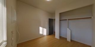 University Manor - Newly Renovated Units just a short walk from Campus! Gallery 184