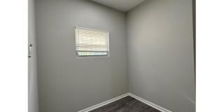 500 Edgewood Street Gallery 5