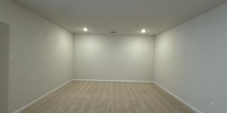 Wonderful 5 bedroom 4 bath home with Office + Media Room Gallery 21