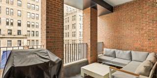 552 PROSPECT Place Gallery 6
