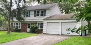 17 Skylark Lane Gallery 1