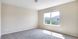 Spacious 4-Bedroom Home with Modern Upgrades and Multiple Living Areas Gallery 21