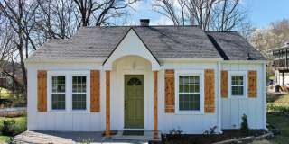 Charming 2 Bedroom Home with Fenced Yard in North Chattanooga! Gallery 1