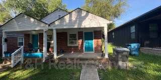4348 Crittenden Avenue Gallery 1