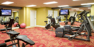 Park Plaza II Apartment Homes Gallery 11