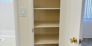 1105 Carey Drive Gallery 10