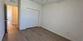 1110 SE 27th Ter Gallery 21