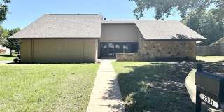 2901 Old Mallard Gallery 1
