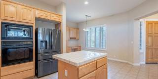 Beautiful 2 bedroom 2 bath with den in gated community. Gallery 15