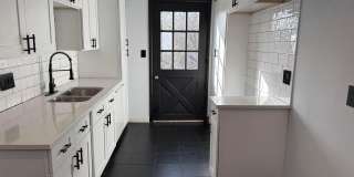 293 East Whittier Street - 1 Gallery 9