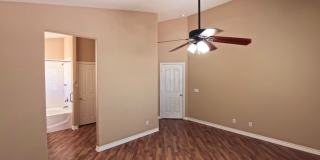 Beautiful 4 bedroom for rent. Gallery 28