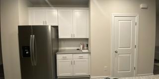 Room in 4 Bedroom Townhome at Memorial Pkwy Room in 4 Bedroom Townhome at Memorial Pkwy Gallery 12