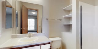 Torrey Pines Gallery 33